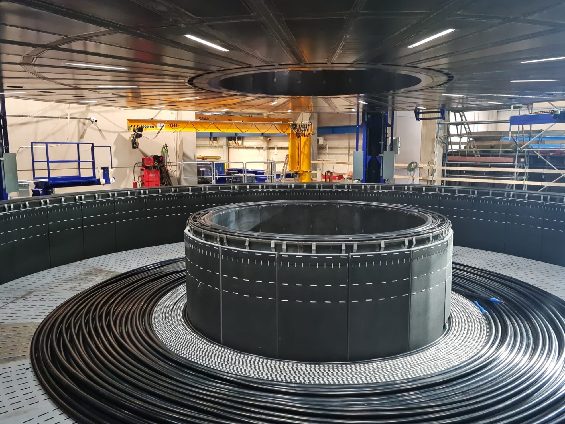 Commissioning First Submarine Cables Degassing Vessel – NKT Cologne Plant